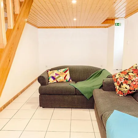 Casa Melo Tatil Evi Santo Amaro (Azores)